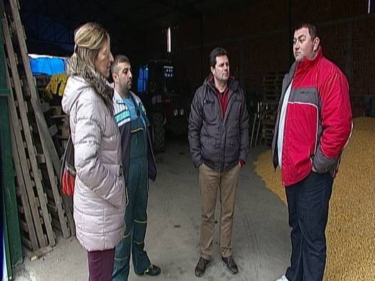 NAUKA U SELU PRESS (1-00-06-00).JPG