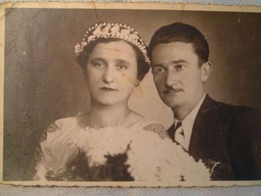 1939 sa suprugom.jpg
