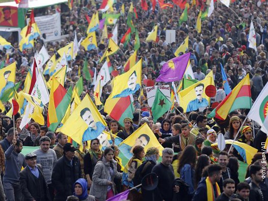 Kurdi-demonstracije-u-Nemac.jpg