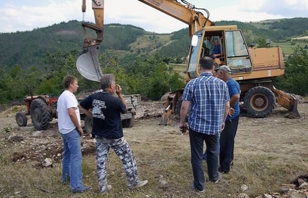 Uređenje seoskih puteva u Vlaškom Polju 3 Seoski%20putevi%201%20nn