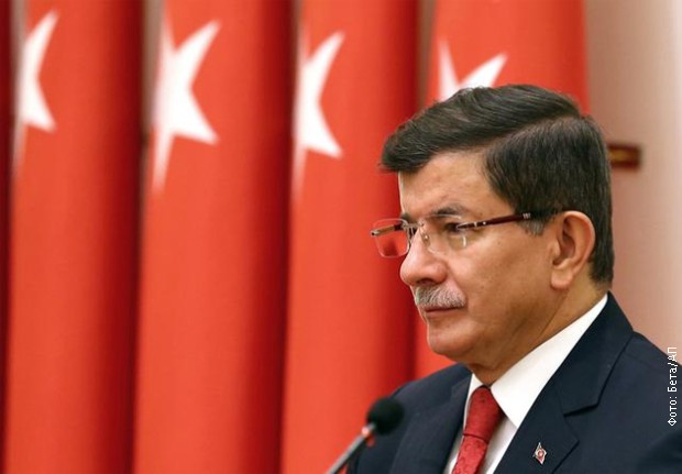 Ahmet Davutoglu (arhivska fotografija)