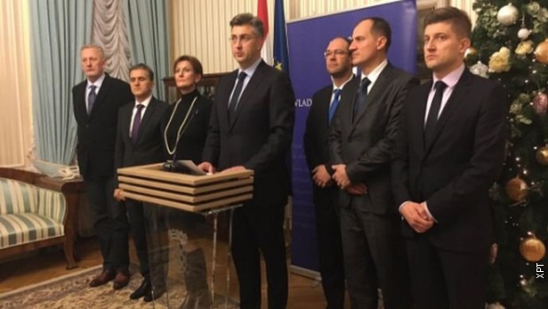 Андреј Пленковић на ванредној конференцији за новинаре Андреј Пленковић на ванредној конференцији за новинаре