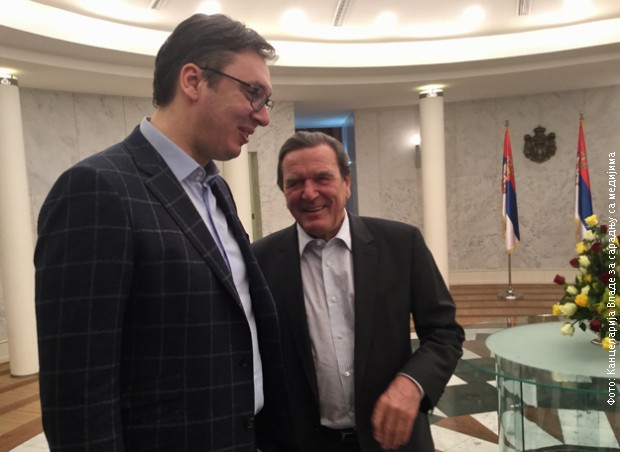 Александар Вучић и Герхард Шредер Александар Вучић и Герхард Шредер