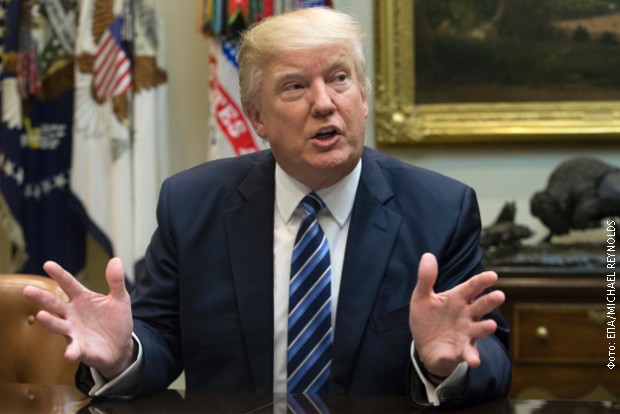 Доналд Трамп (архивска фотографија) Доналд Трамп (архивска фотографија)