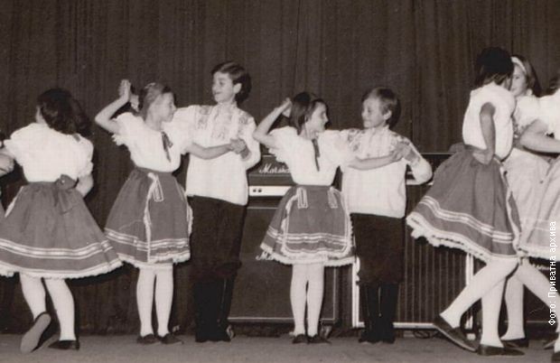 Зоранов први наступ на сцени КУД-а „Павел Јозеф Шафарик“ у Новом Саду 1980.