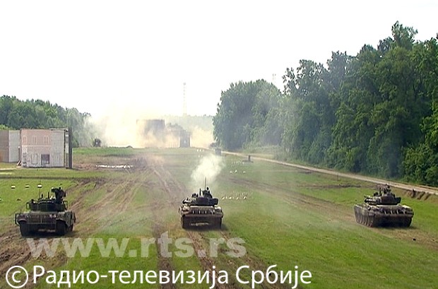 Тенкови на полигону Никинци Тенкови на полигону Никинци
