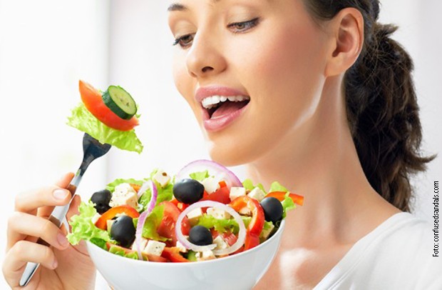Odaberite salate jer teška hrana opterećuje sistem organa za varenje i otežava hlađenje organizma