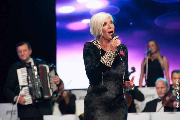 Dragica Radosavljević Cakana Dragica Radosavljević Cakana