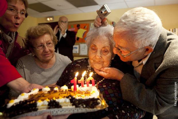 Ana Vela Rubio na proslavi 110. rođendana bila je okružena svojom decom