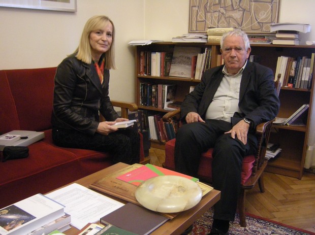 Akademik Ljubomir Maksimović i autor emisije Vera Katanić Akademik Ljubomir Maksimović i autor emisije Vera Katanić