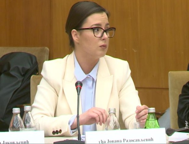 Jovana Radosavljević iz Nove društvene inicijative Jovana Radosavljević iz Nove društvene inicijative