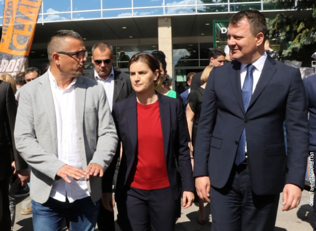 Branislav Nedimović, Ana Brnabić i Igor Mirović na Sajmu poljoprivrede Branislav Nedimović, Ana Brnabić i Igor Mirović na Sajmu poljoprivrede