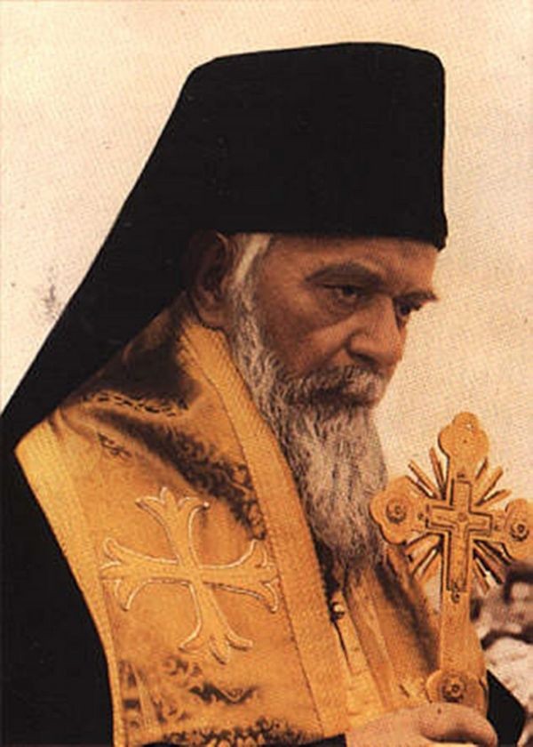 Владика Николај Велимировић