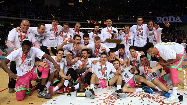 Trofejna generacija Mege sa Jankovićem u timu Trofejna generacija Mege sa Jankovićem u timu