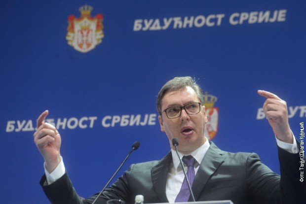 Aleksandar Vučić na skupu 