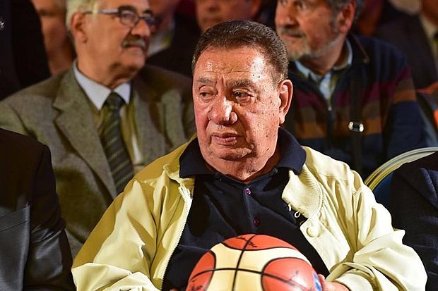 Lazar Lečić, košarkaški trener Lazar Lečić, košarkaški trener