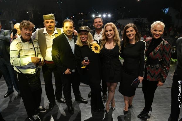 RTS karavan Najlepše narodne pesme RTS karavan Najlepše narodne pesme