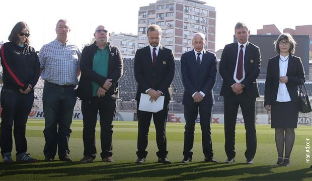 Delegacija Junajteda na komemoraciji na stadionu Partizana