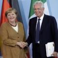 Меркел: Италијанске реформе импресивне