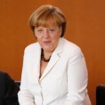 Меркел: Не поредите НСА са Штазијем