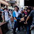 Протести уздрмали Венецуелу