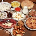 Шта је српско у српској кухињи?