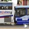 Судар три аутобуса, 21 повређен