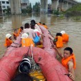 Кина, у поплавама страдало 27 људи