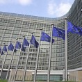 Европска комисија разматра мере против Италије