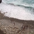 Црна Гора, полиција избављала туристе са плажа Црна Гора, полиција избављала туристе са плажа