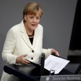 Меркел: И санкције и преговори са Русијом
