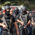 Тунис, жестоки сукоби исламиста и полиције