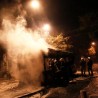 Атина, анархисти запалили аутобус и аутомобиле 