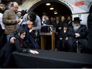 Сахрана Јевреја убијених у Паризу