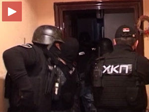 Ухапшени нарко-дилери, међу њима и полицајац Ухапшени нарко-дилери, међу њима и полицајац