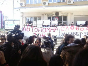 Македонија, шири се студентски протест