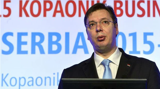 Vučić: Vređajte mene, a ne Đokovića Vučić: Vređajte mene, a ne Đokovića