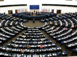 Европски парламент за суд за ратне злочине на Косову