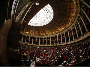 Француска усвојила закон о еутаназији 