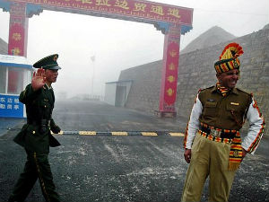 Кина и Индија постигле договор о миру на граници