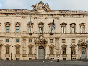 Италија, држава враћа пензионерима пет милијарди евра