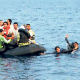 Код обала Индонезије  спасено око 1.400 имиграната