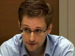 Сноуден: Британија активно учествује у надгледању