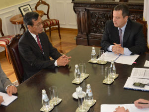 Дачић са јапанским амбасадором о јачању економске сарадње