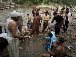 Пакистан: Топлотни талас однео готово 700 живота