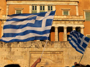 Тројка задовољна грчким предлогом