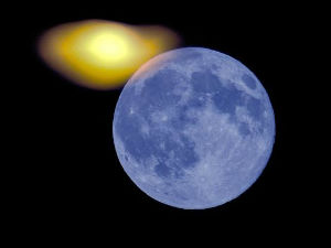Синоћ беше плава месечина
