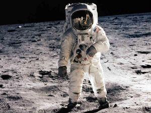 Олдринов путни ваучер за лет на Месец