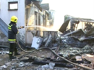 На поклон 3.000 књига изгорелој школи у Смедереву