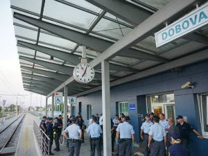 Словенија зауставила воз са избеглицама, враћа их у Хрватску